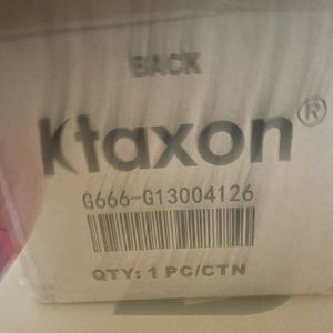 Brand new ktaxon safe with two keys